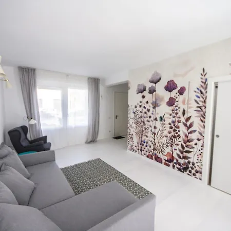 L'elegante Casa Del Porto Di 아파트 페자로